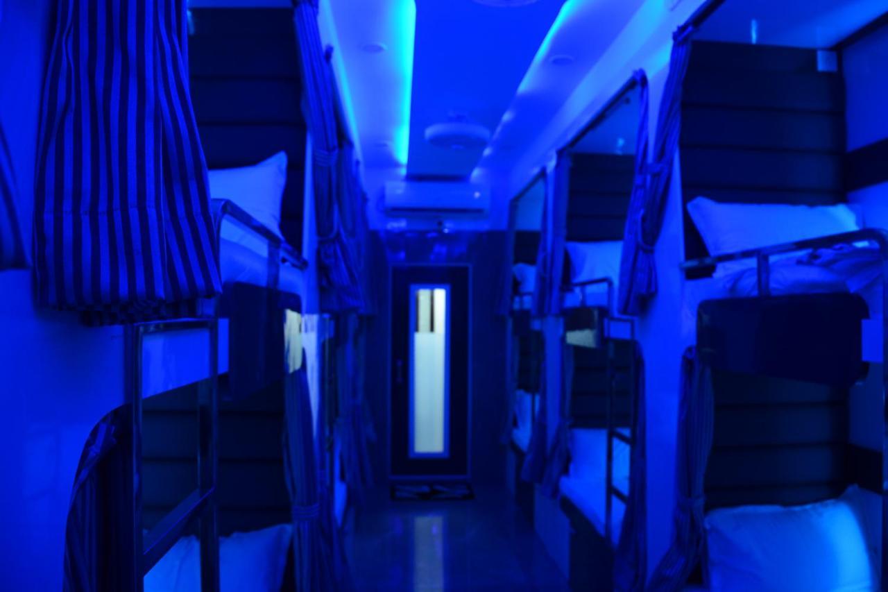 Ocean Dormitory Bombaim Exterior foto