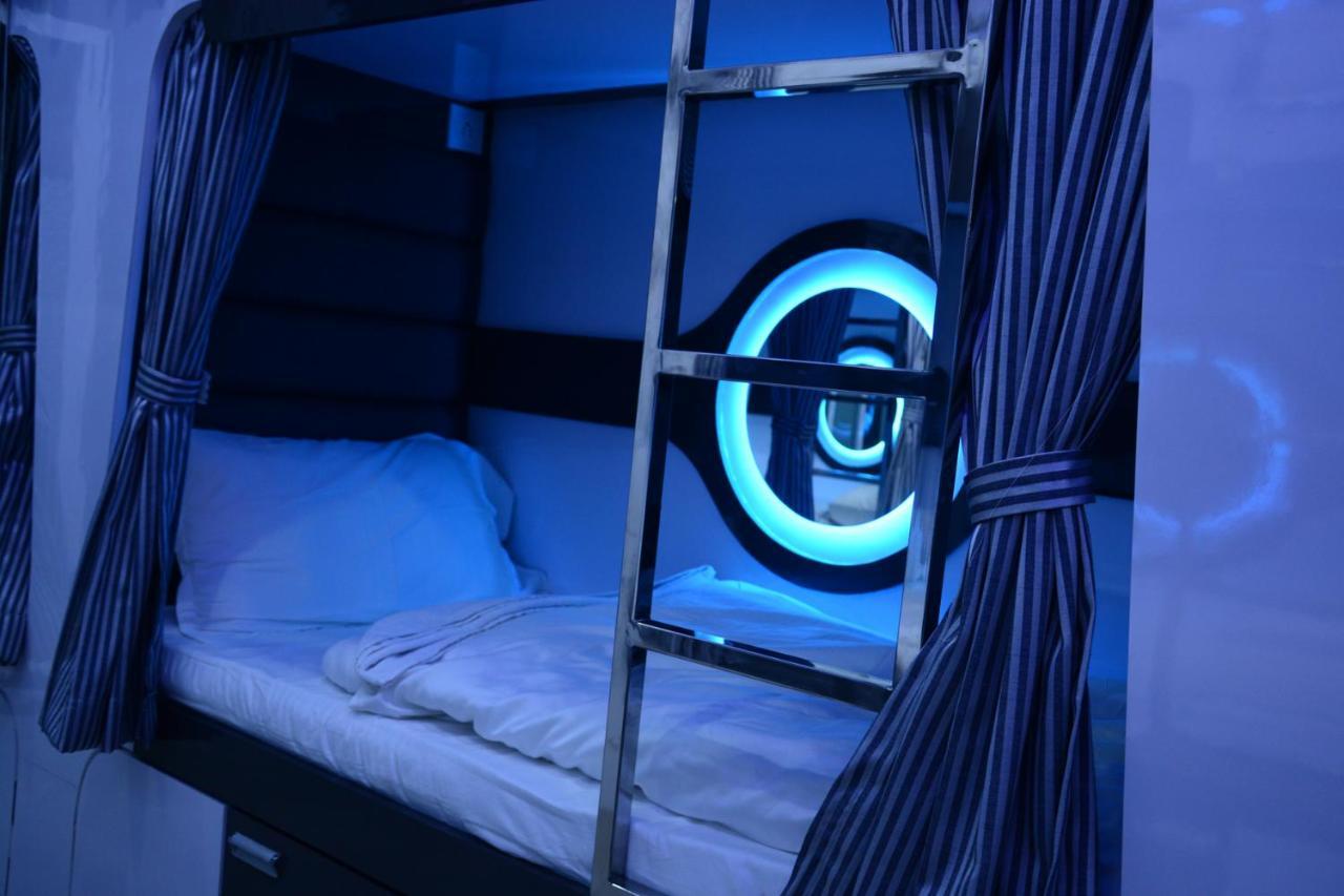 Ocean Dormitory Bombaim Exterior foto